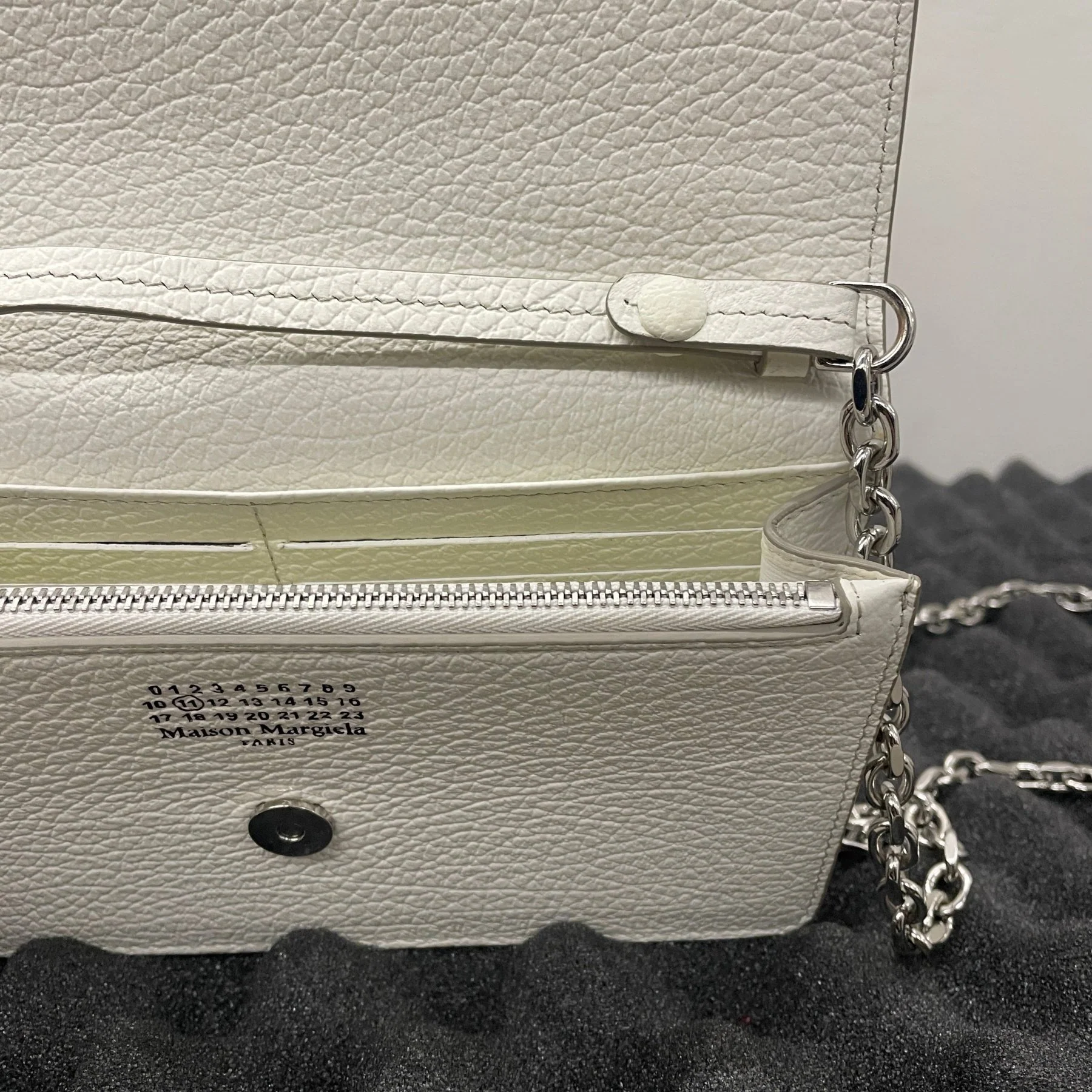 Maison Margiela Chain Wallet - Image 7