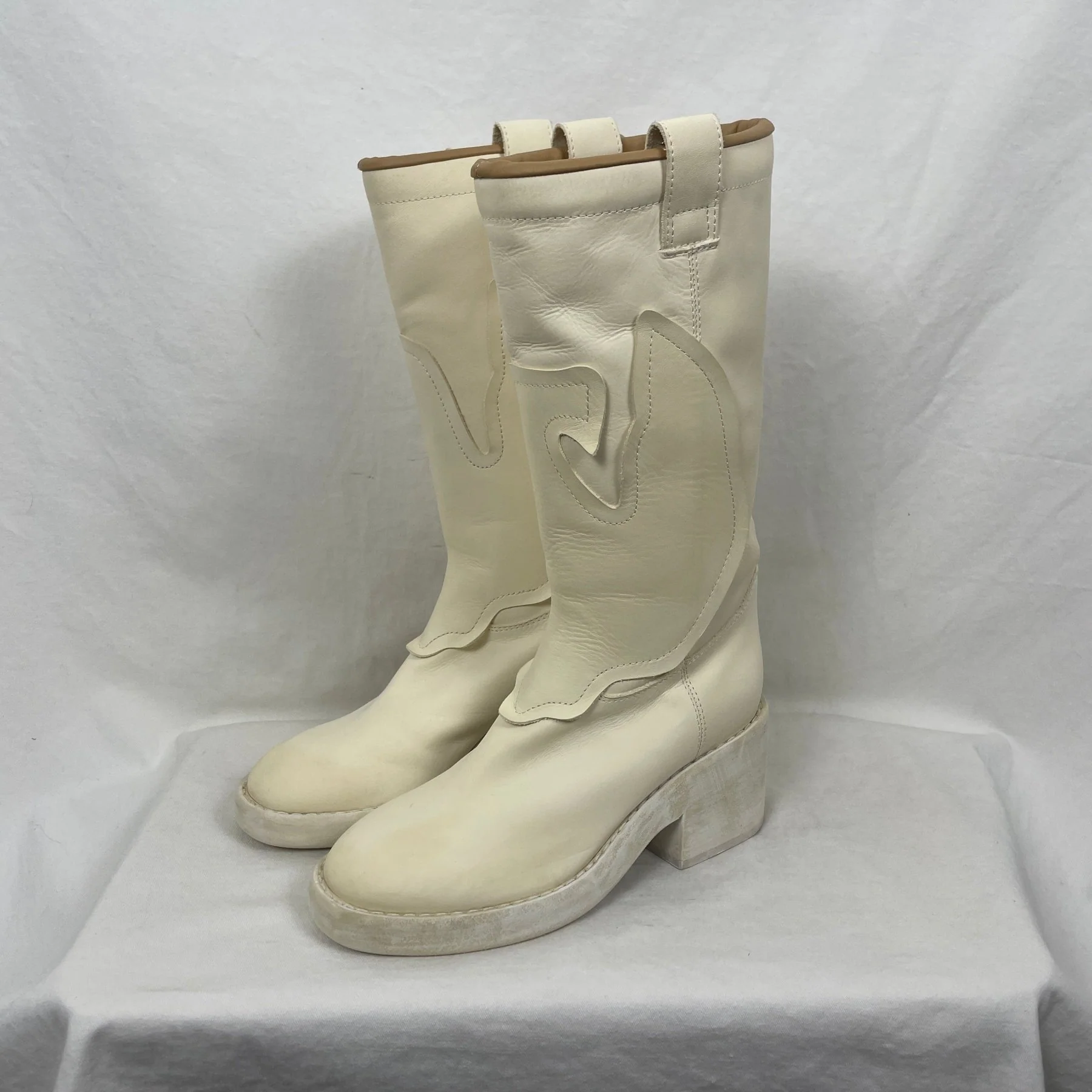 Maison Margiela MM6 Western Boots In Ivory - Image 4