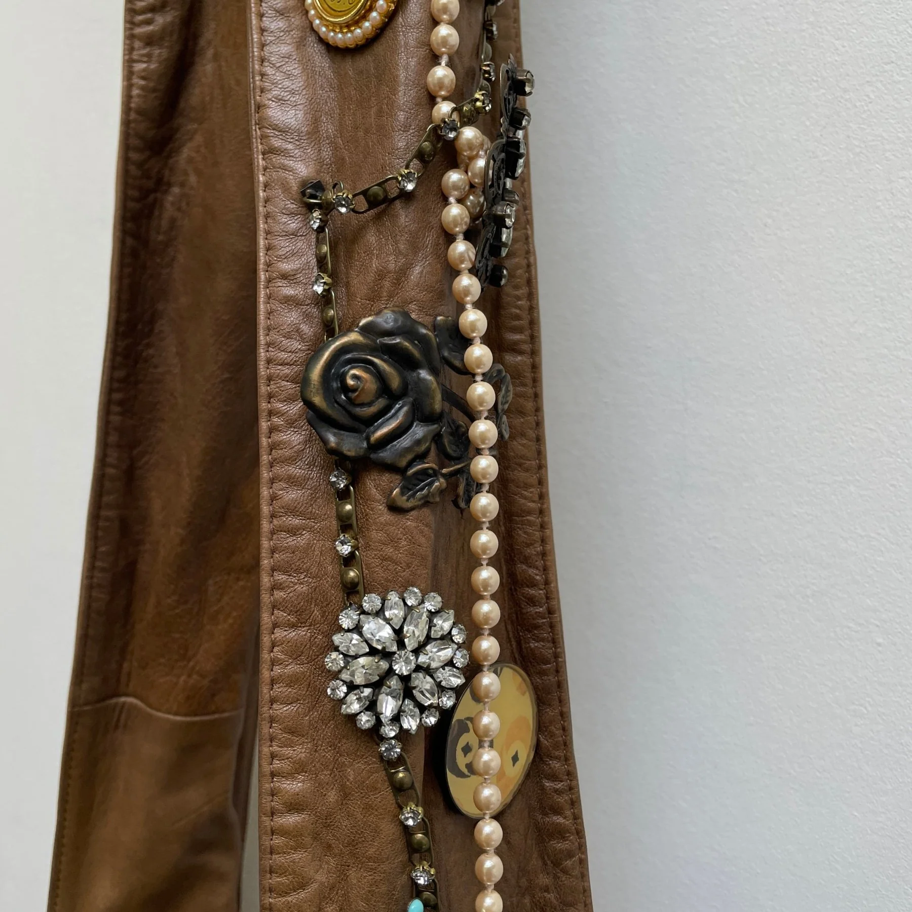 Marni Adorned Brown Leather Hobo Bag - Image 4