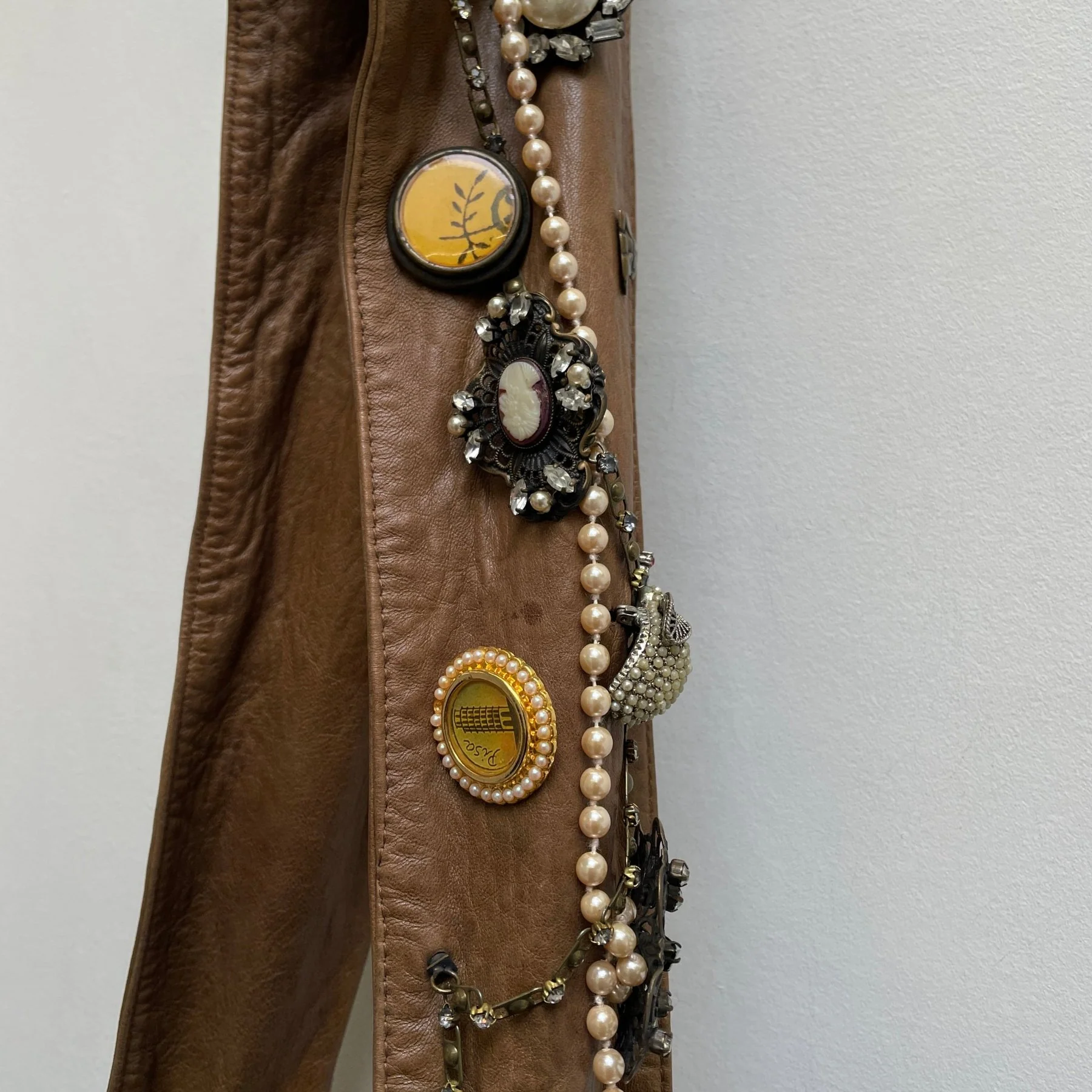 Marni Adorned Brown Leather Hobo Bag - Image 5