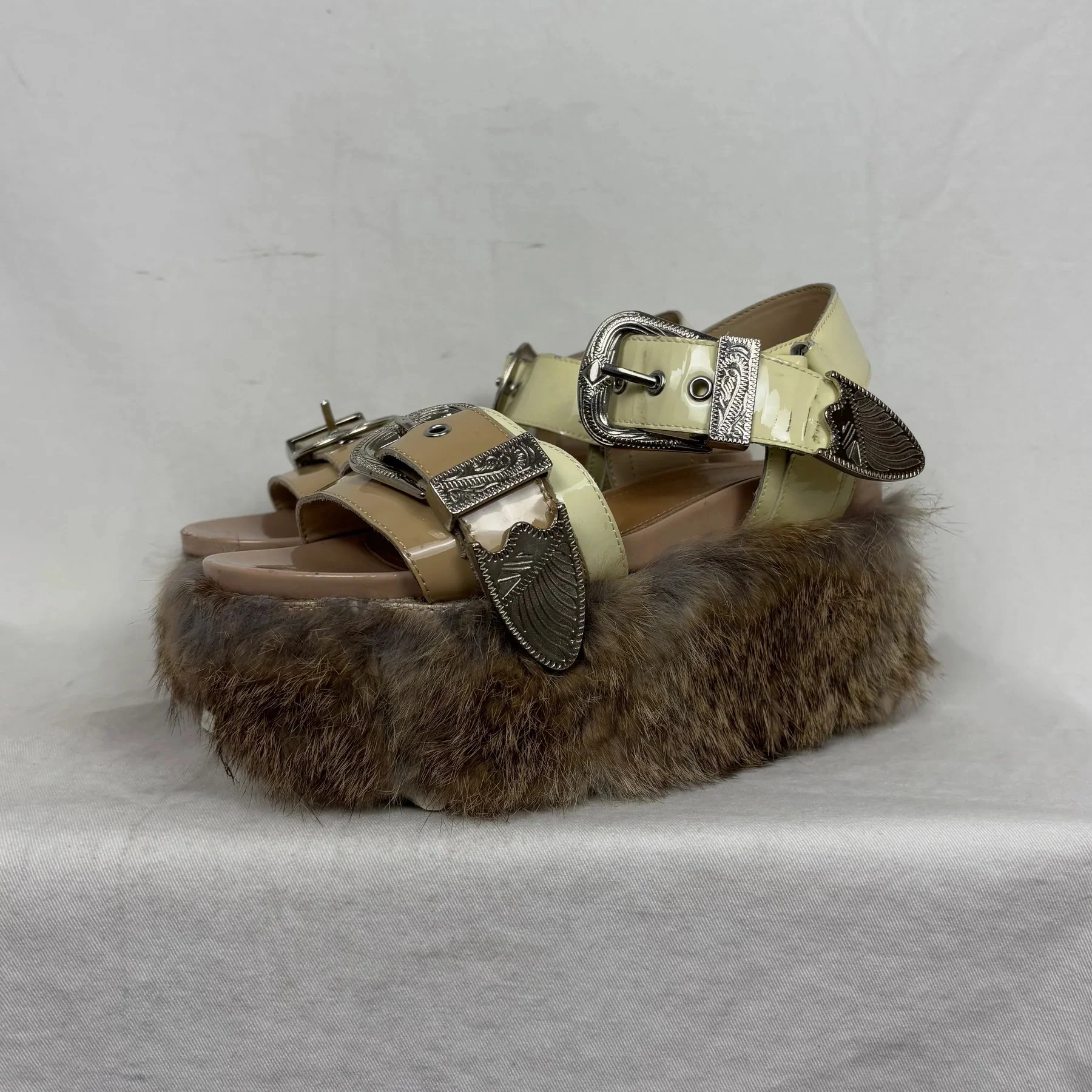 Mihara Yasuhiro Fur Trim Chunky Sandals - Image 2