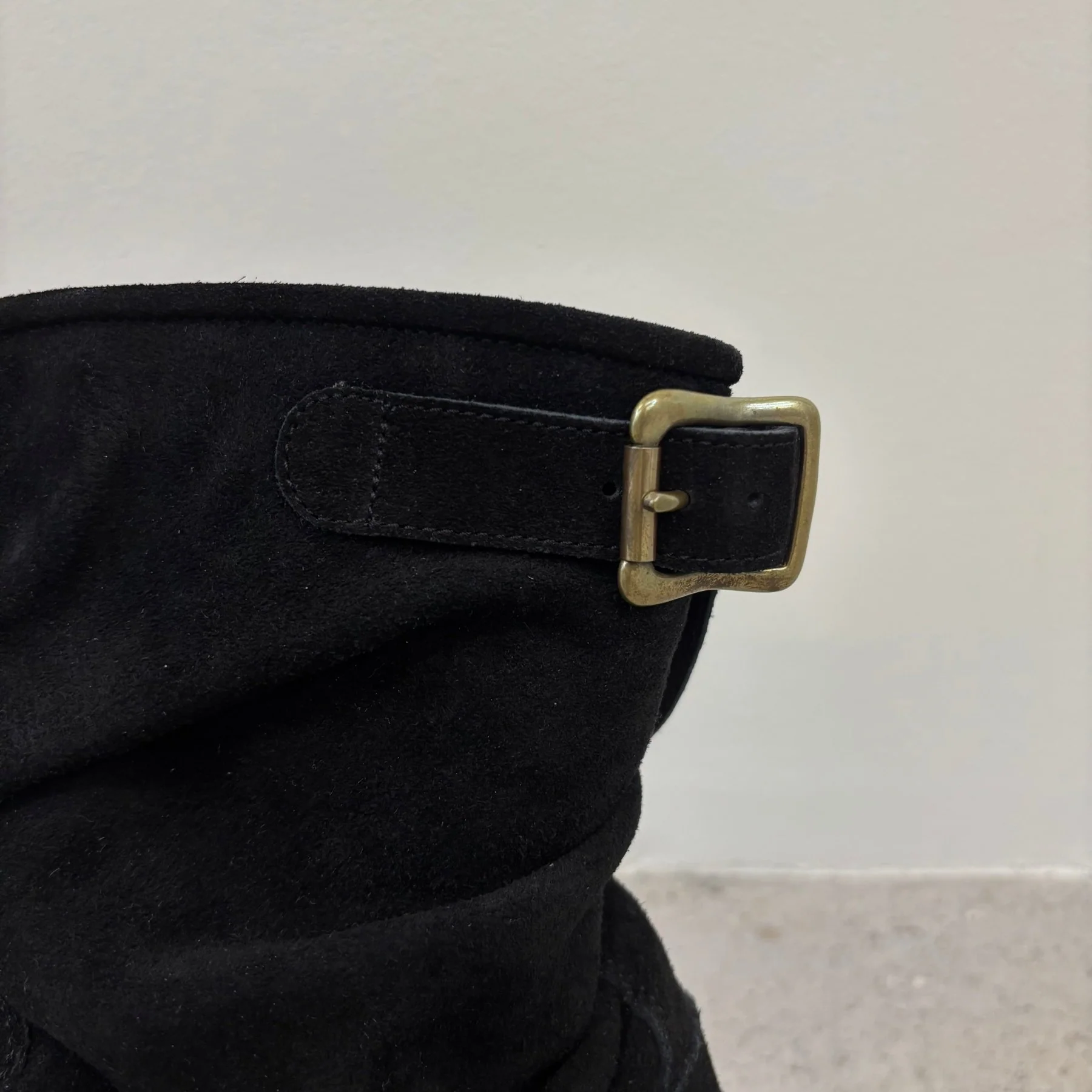 Mihara Yasuhiro Twisted Suede Engineer Boots - Image 7
