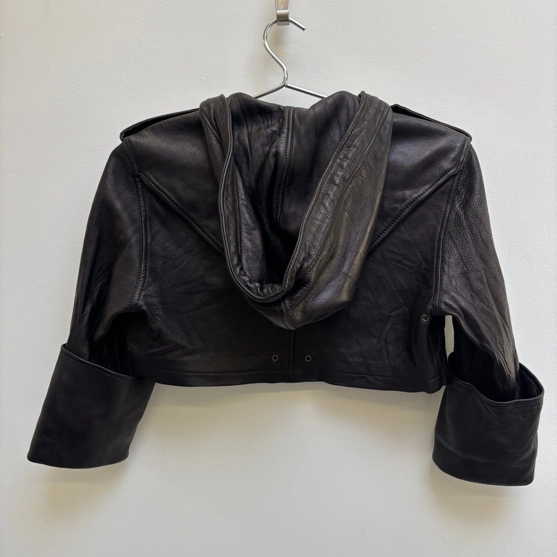 Mike & Chris Cropped Leather Jacket - Image 2