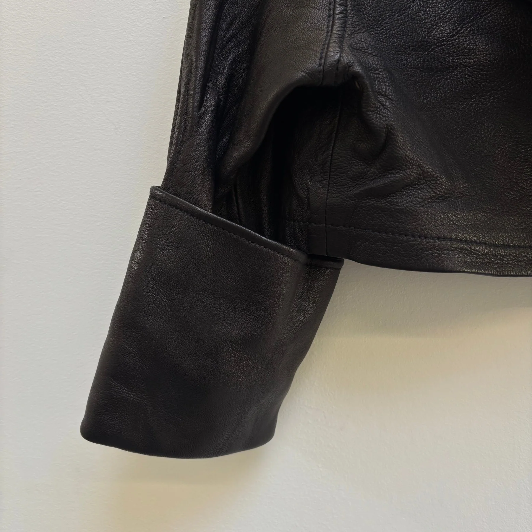 Mike & Chris Cropped Leather Jacket - Image 7