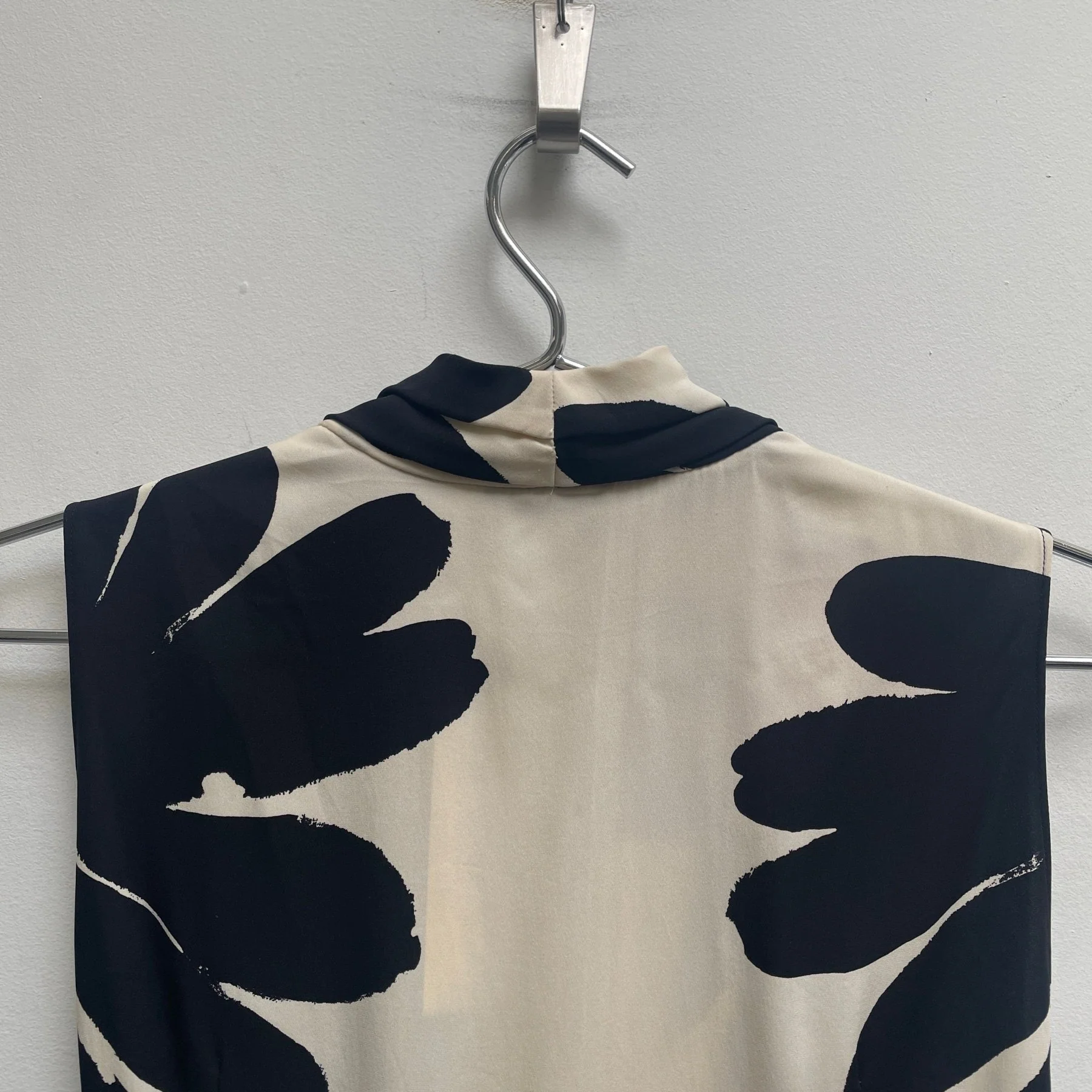 Moschino Floral Plunge Draped Neck Top - Image 8