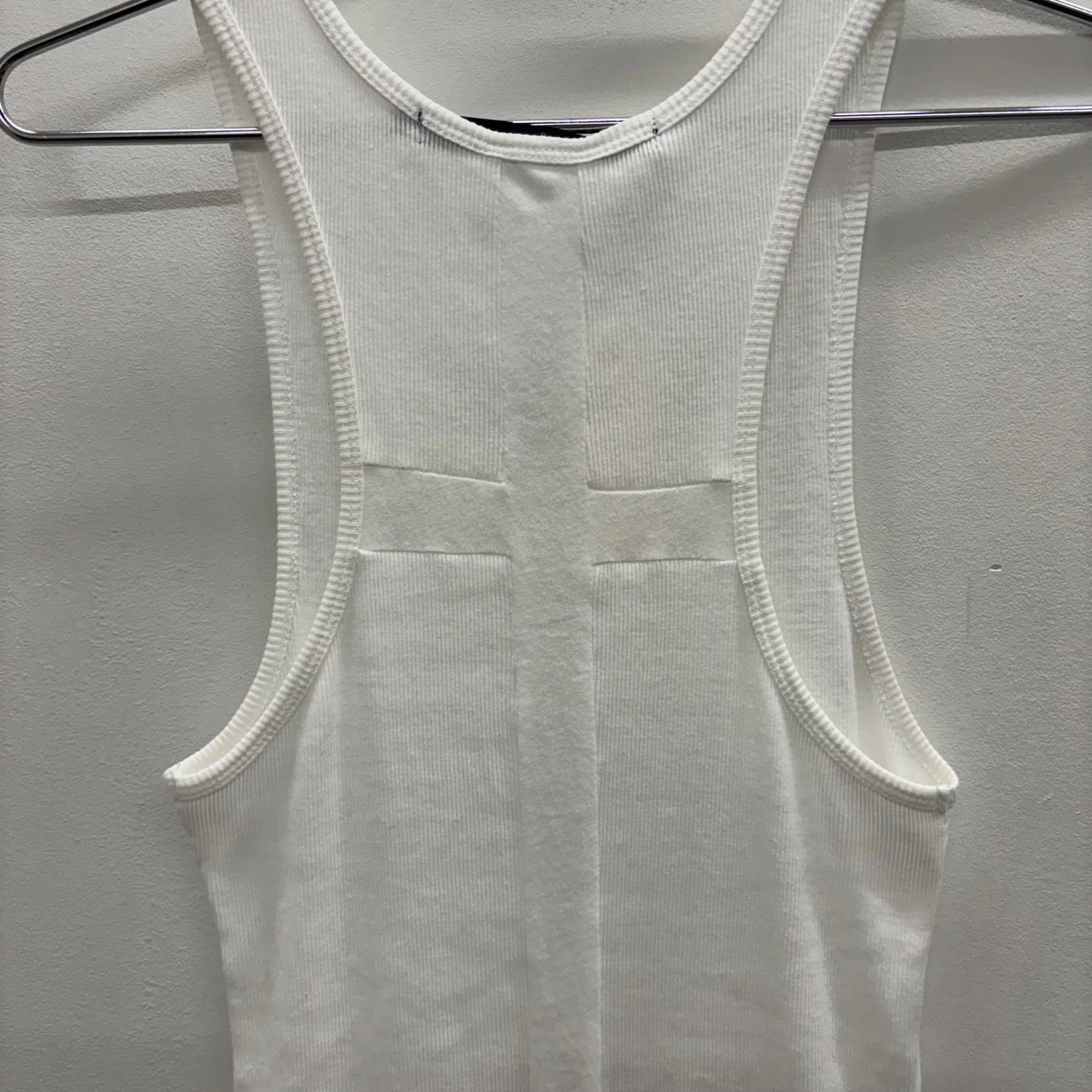 No ID. Back Cross Ribbed Tank Top - Image 6