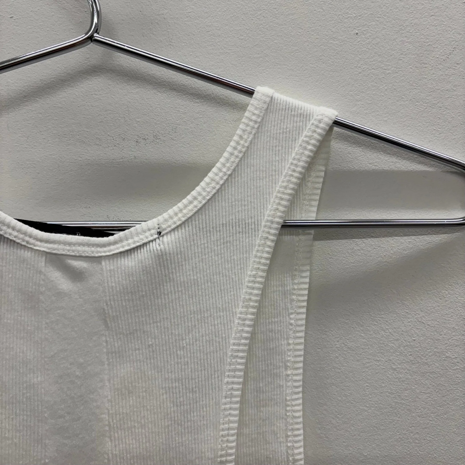 No ID. Back Cross Ribbed Tank Top - Image 7