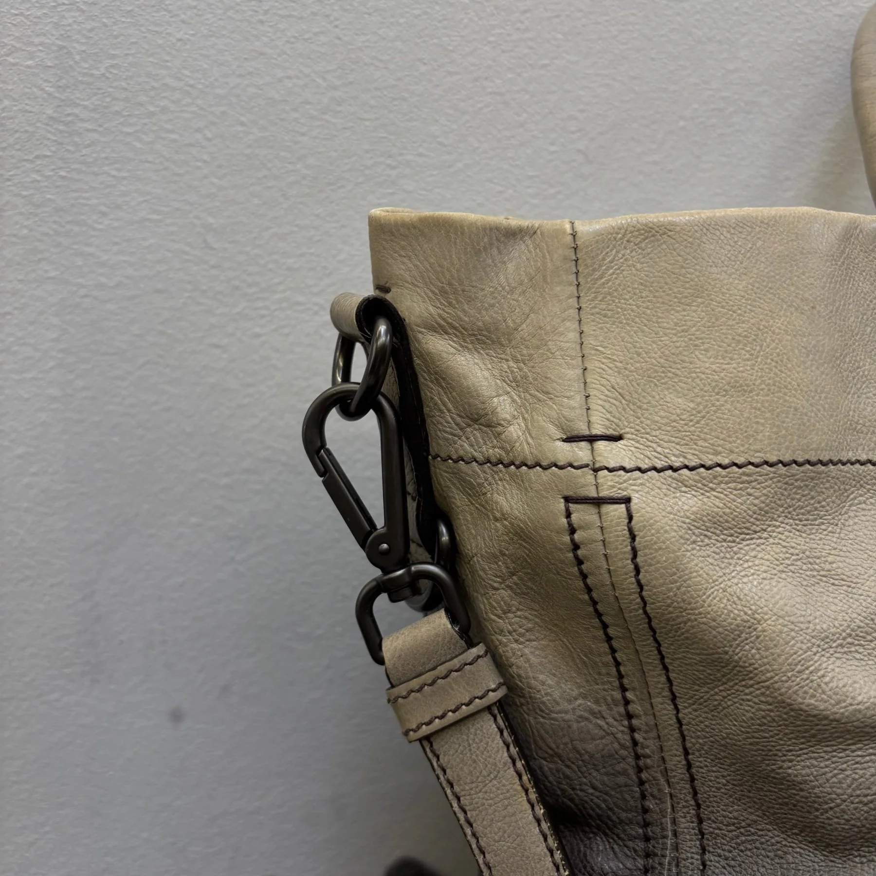 Prada Gradient Leather Shoulder Bag - Image 14