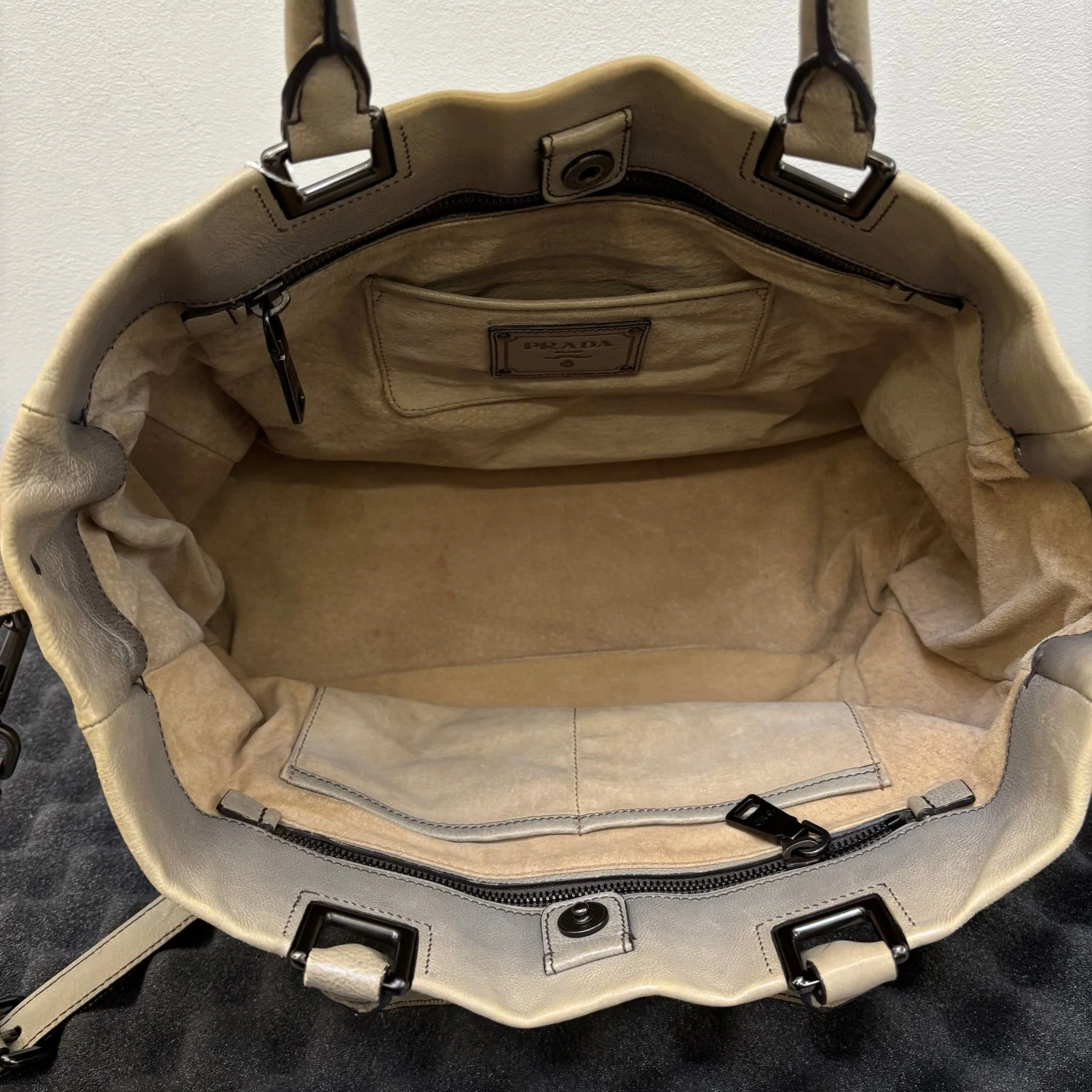 Prada Gradient Leather Shoulder Bag - Image 16