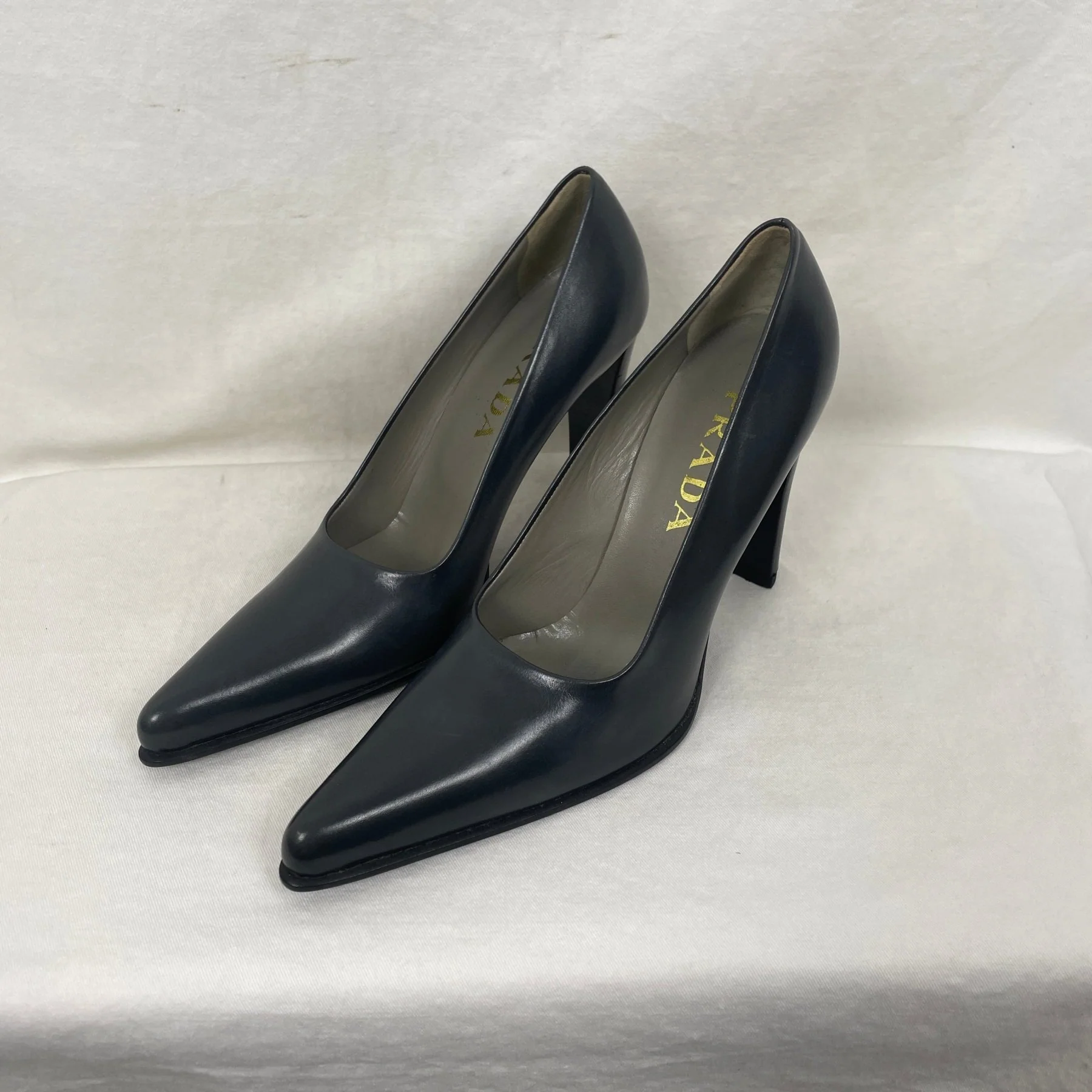 Prada High Heel Pumps - Image 5
