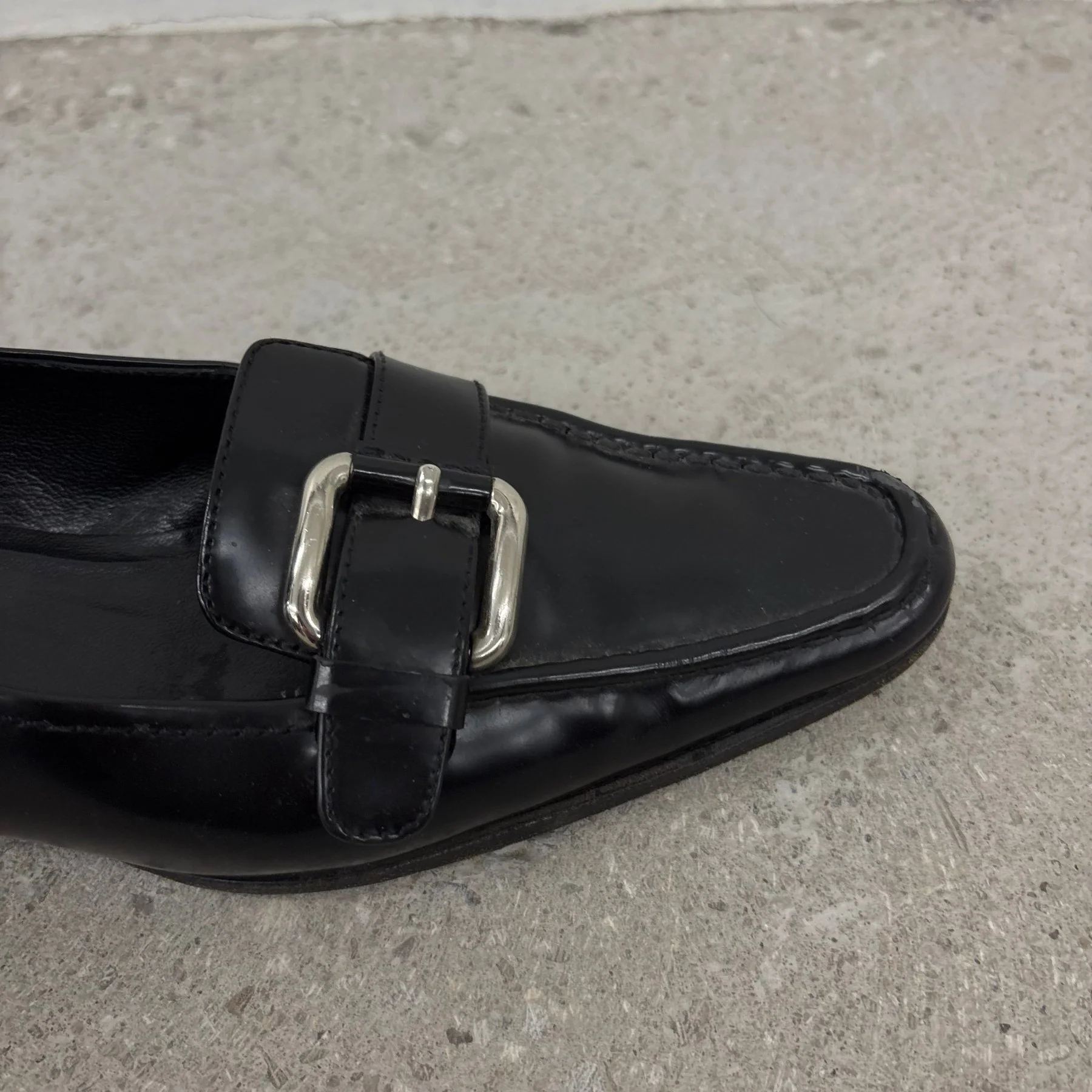 Prada Pointed Leather Heeled Loafers - Image 5