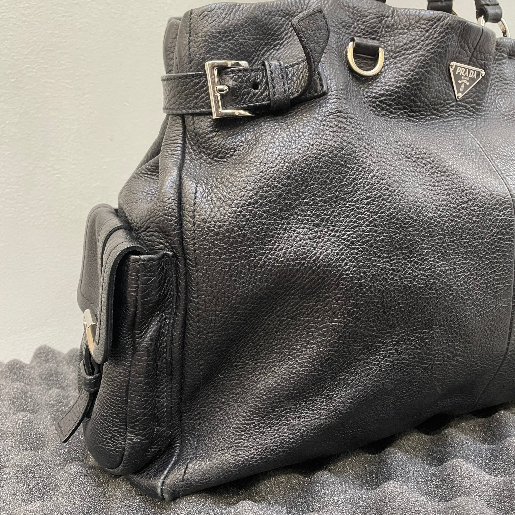 SS04 Prada Vitello Daino Side Pocket Leather Handbag - Image 7
