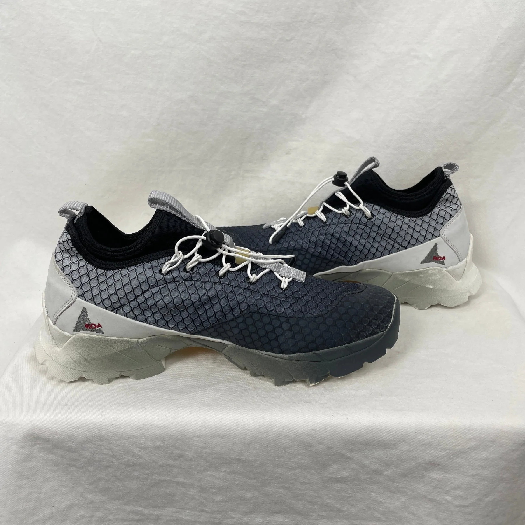 ROA Hiking Low Top Sneakers - Image 5