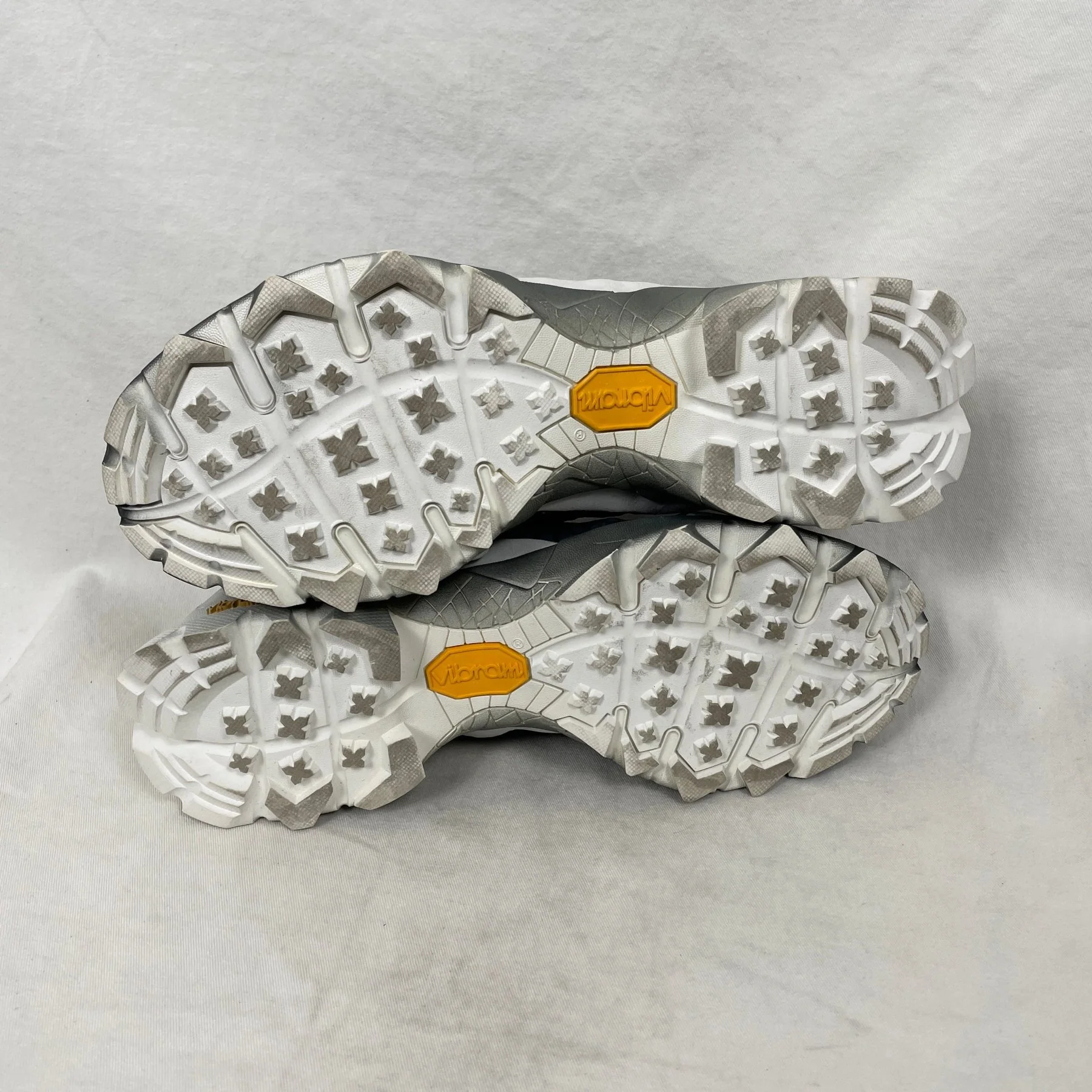 ROA Hiking Low Top Sneakers - Image 7