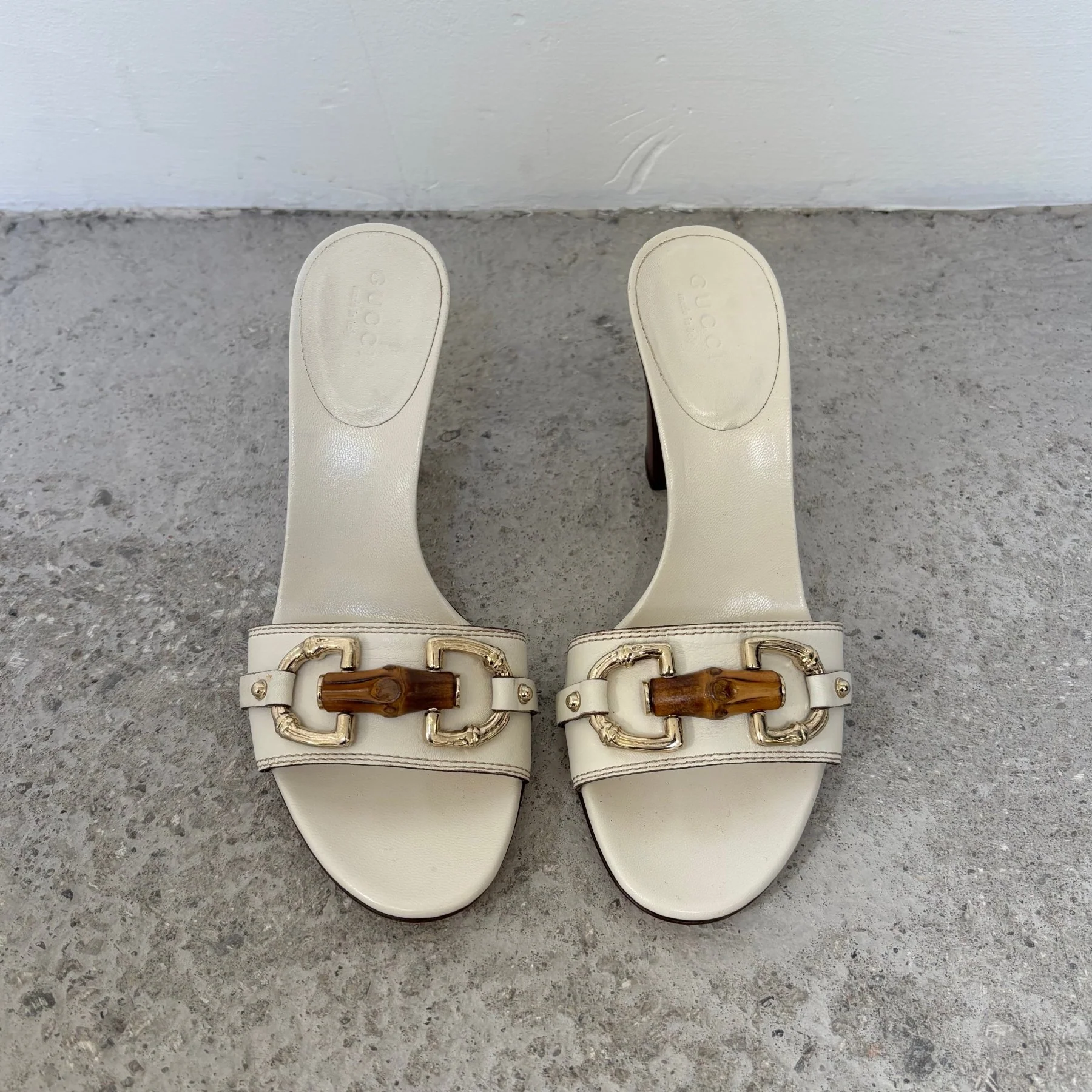SS02 Gucci By Tom Ford Bamboo Horse Bit Leather Sandal Heels - Image 3