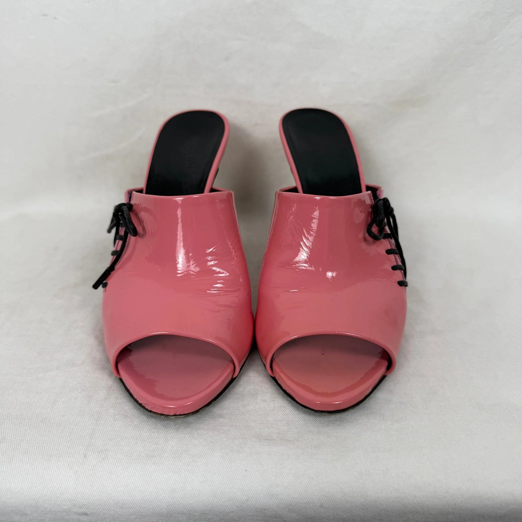 SS08 Gucci Patent Leather Mules - Image 2