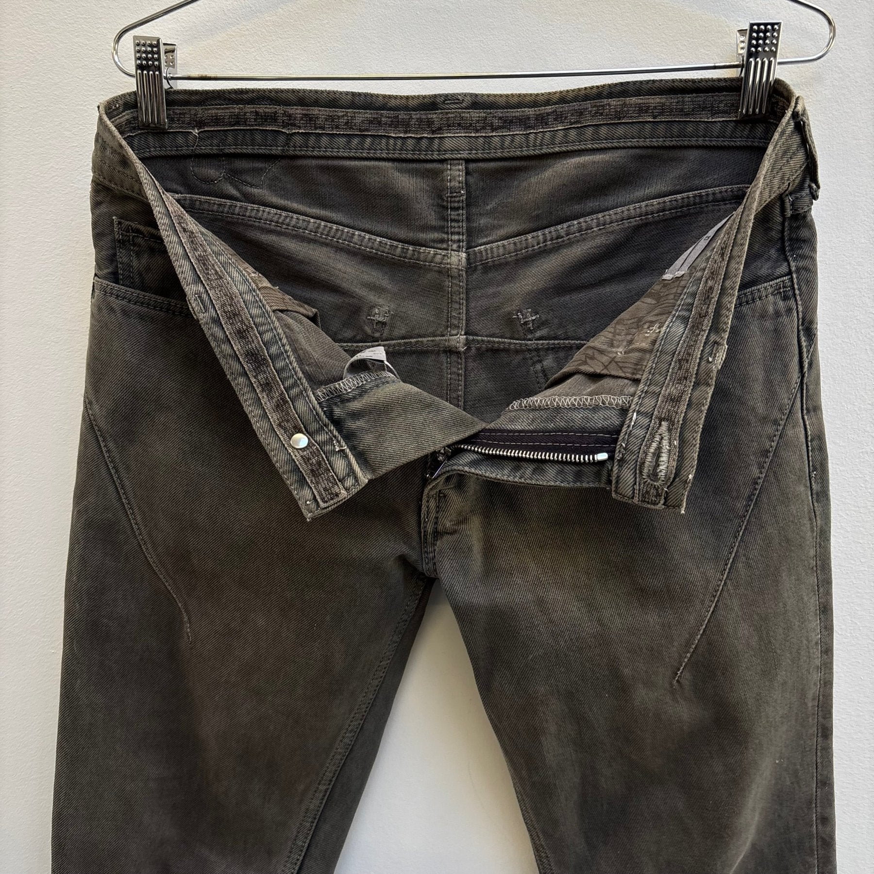SS08 Number Nine Mudwash Jeans - Image 15