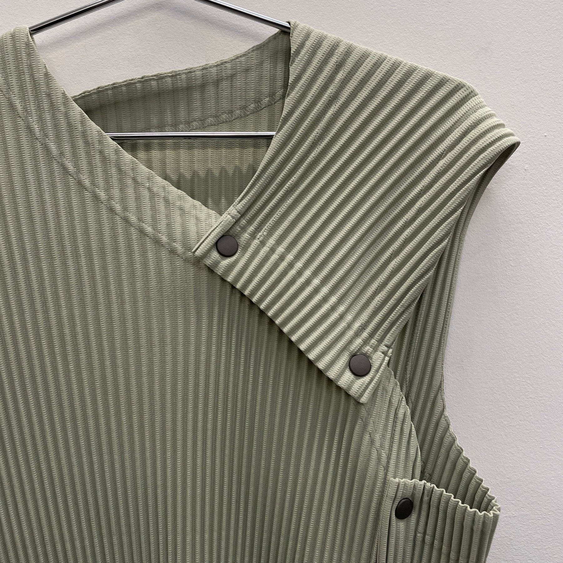 SS14 Homme Plissé by Issey Miyake Asymmetrical Pleated Top - Image 5