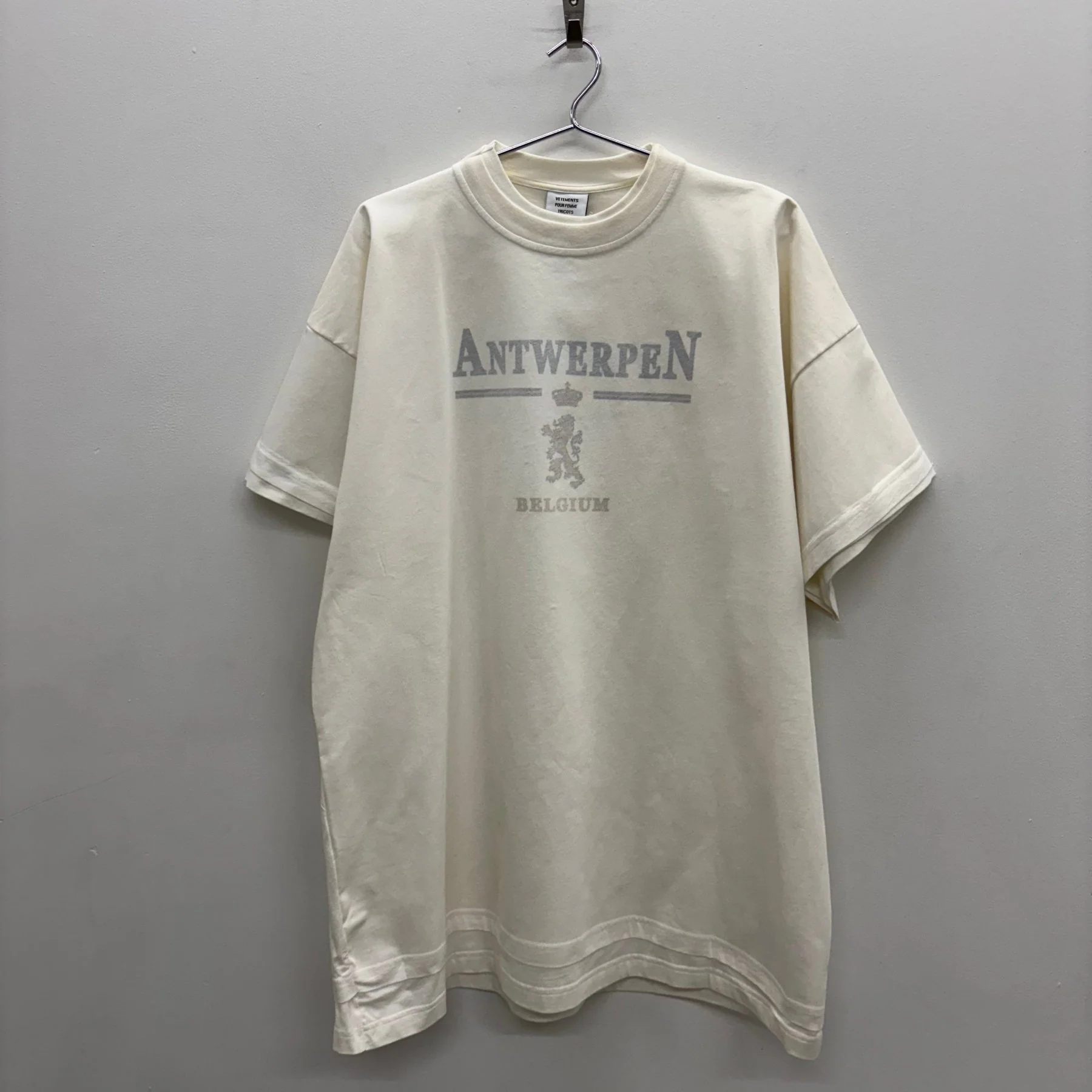 SS17 VETEMENTS Pour Femmes Oversized Double Layered Graphic T-Shirt