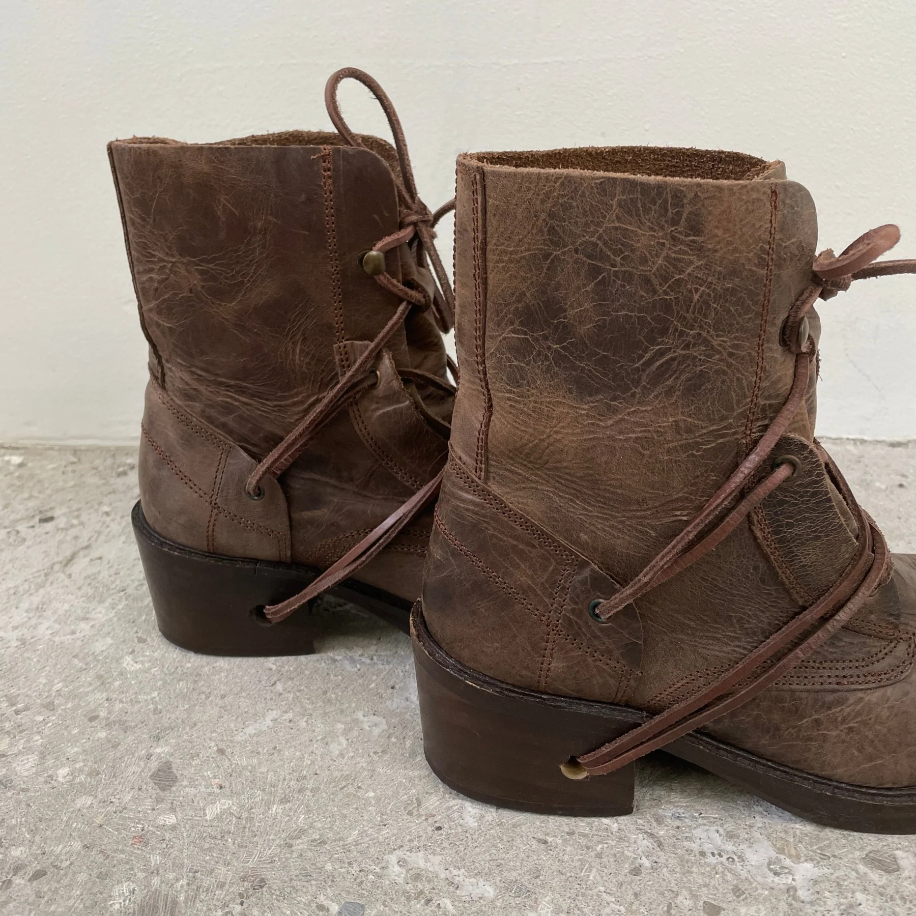 T2IN Dirt Brown Leather Bondage Boots - Image 6