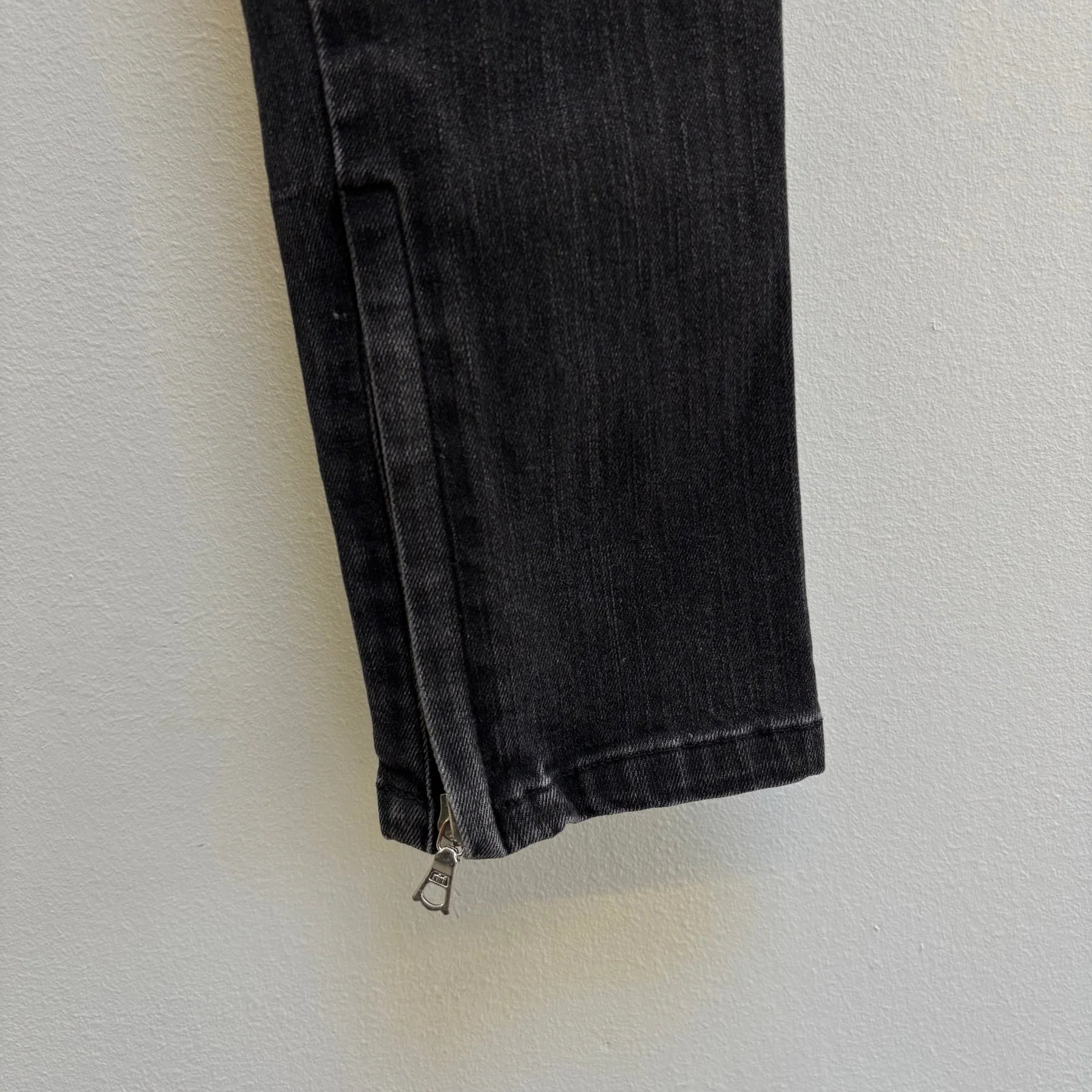 The Row Skinny Fit Jeans - Image 7