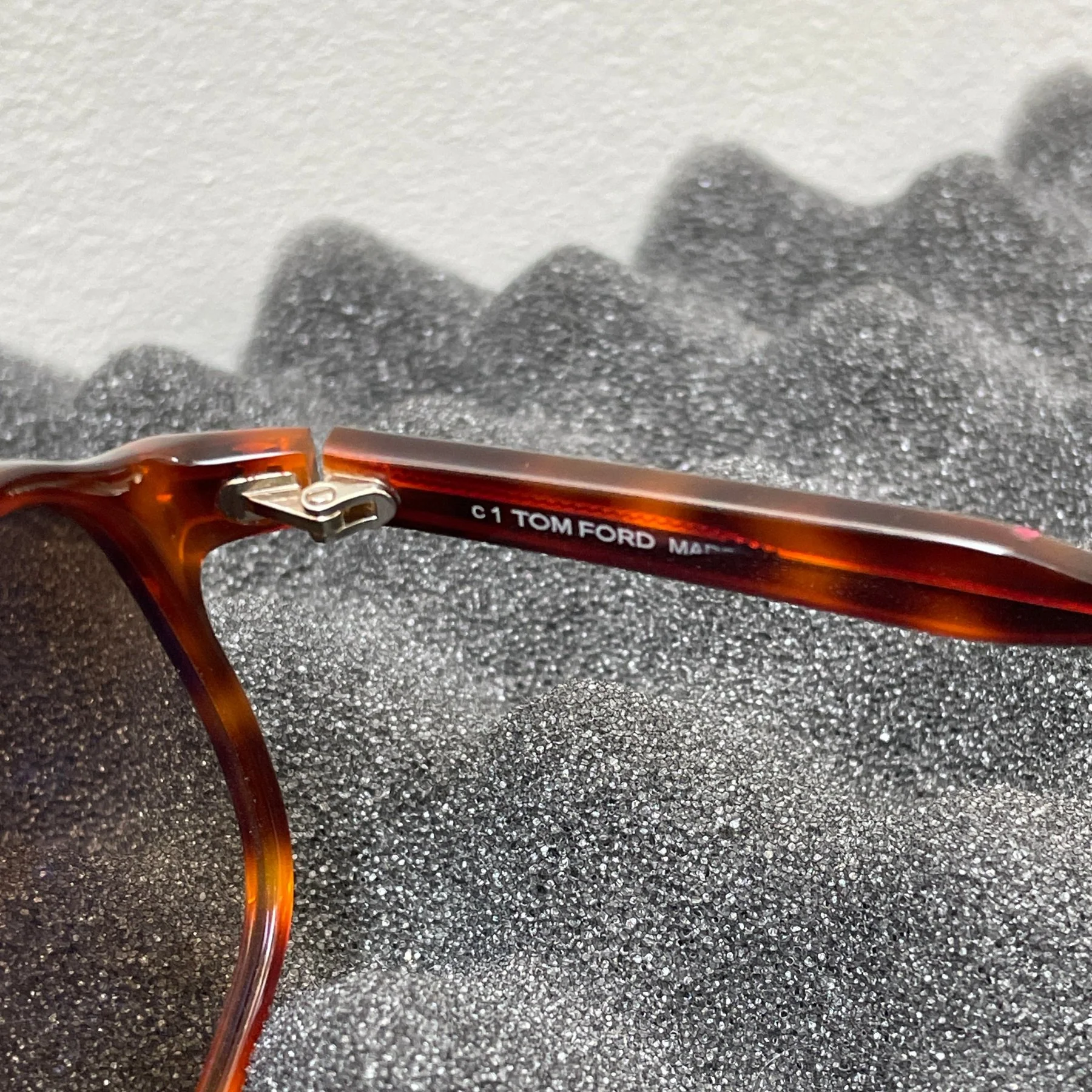 Tom Ford Tortoise Shell Aviator Sunglasses - Image 7
