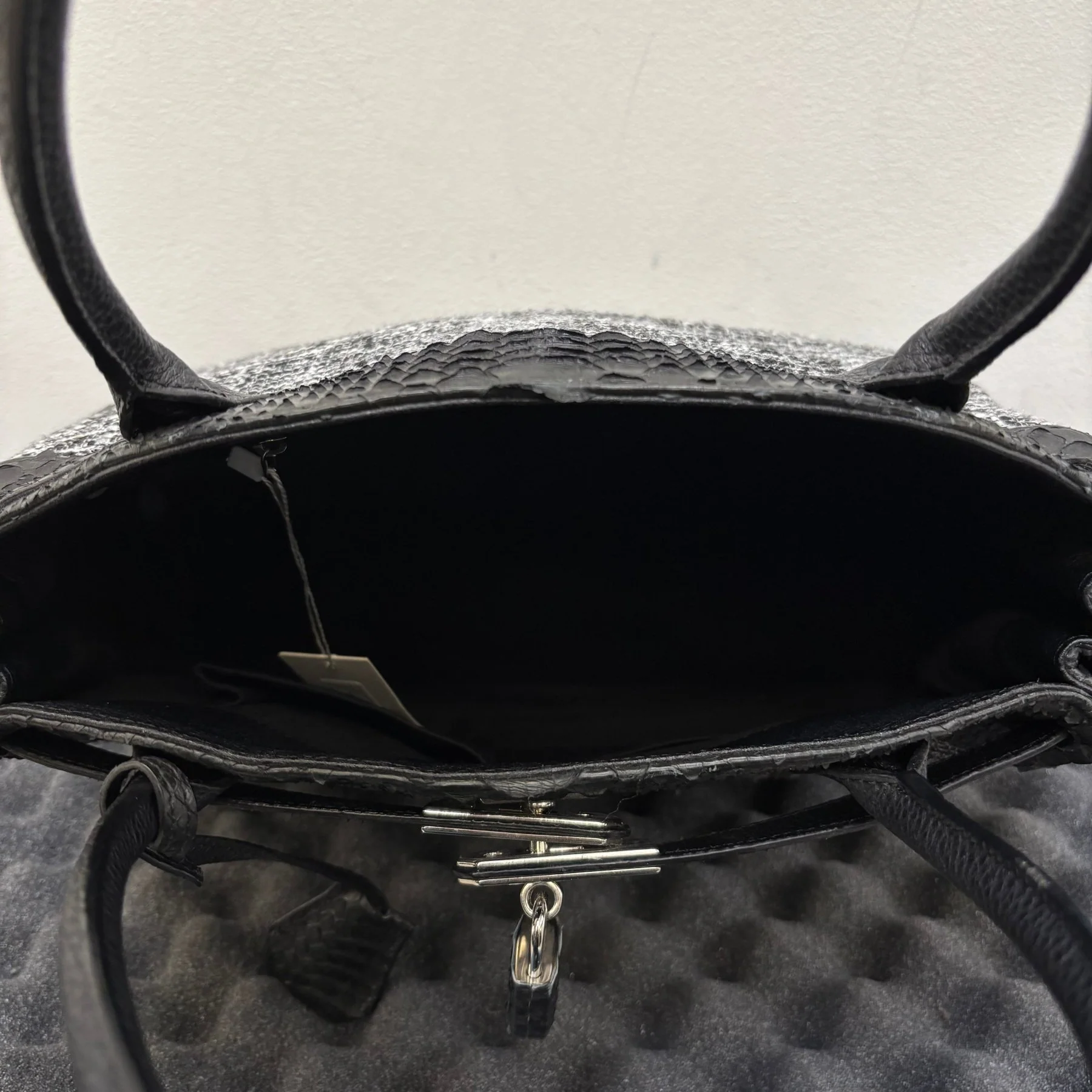 Tweed and Python Leather Firkin Handbag - Image 15