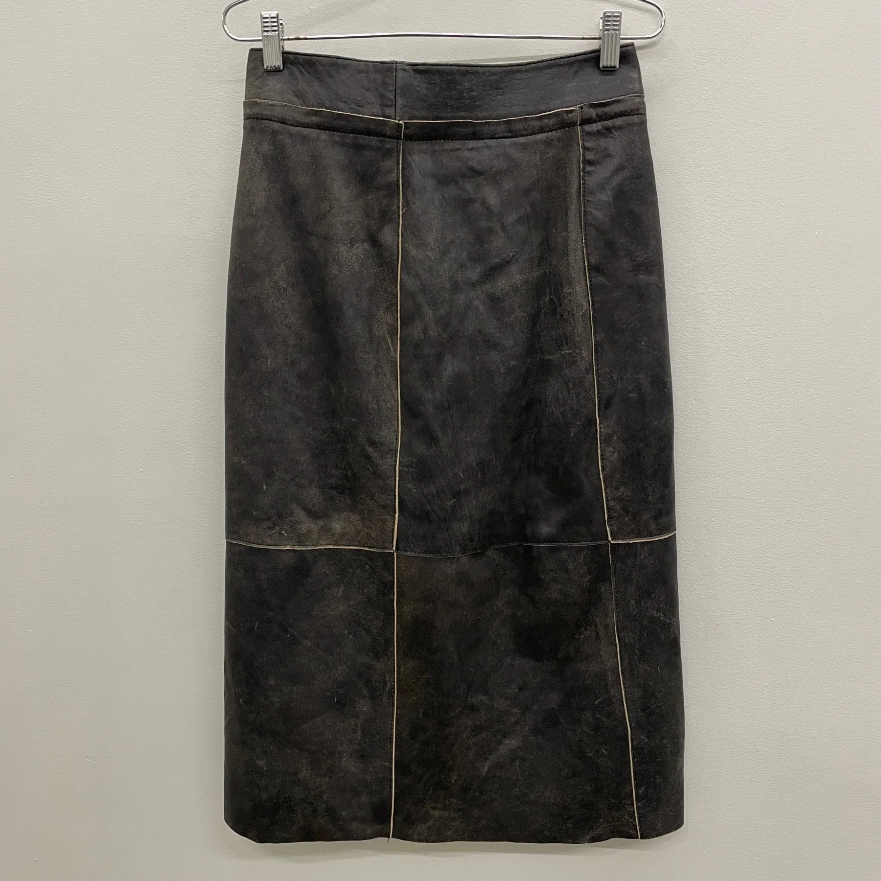 Vent Couvert Leather Buckle Skirt - Image 2