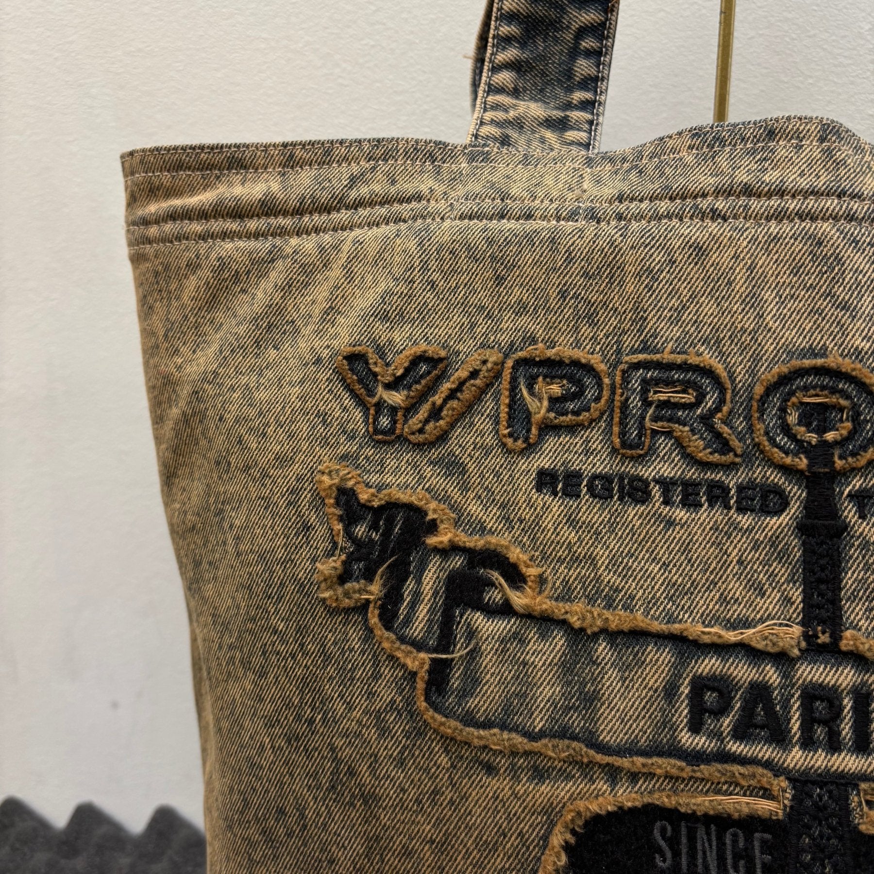 Y/Project Paris’ Best Distressed Denim Tote Bag - Image 4