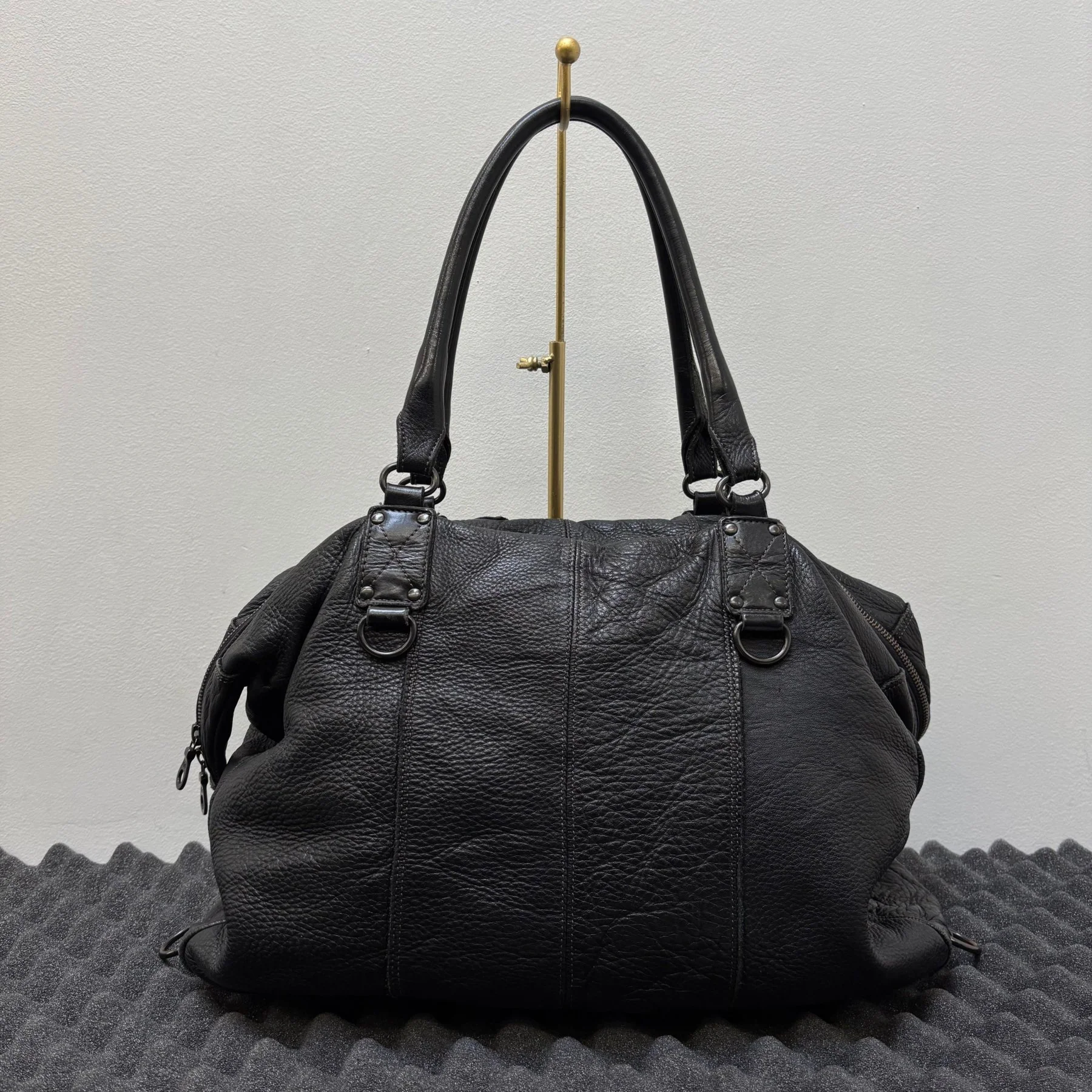Zer Full Grain Leather Cross Zip Handbag - Image 2